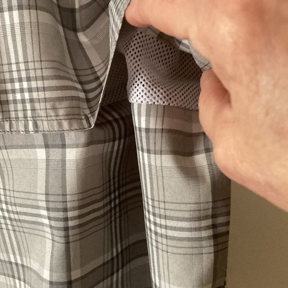 Ocean & Coast mens button down short sleeve shirt Lg gray plaid outdoor active - Picture 4 of 11